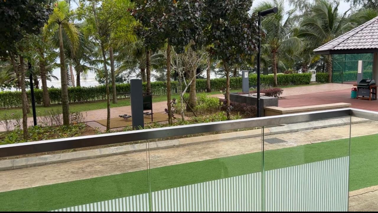Dipantai Timurbay Seaview Grdfloor Private Pangsapuri *