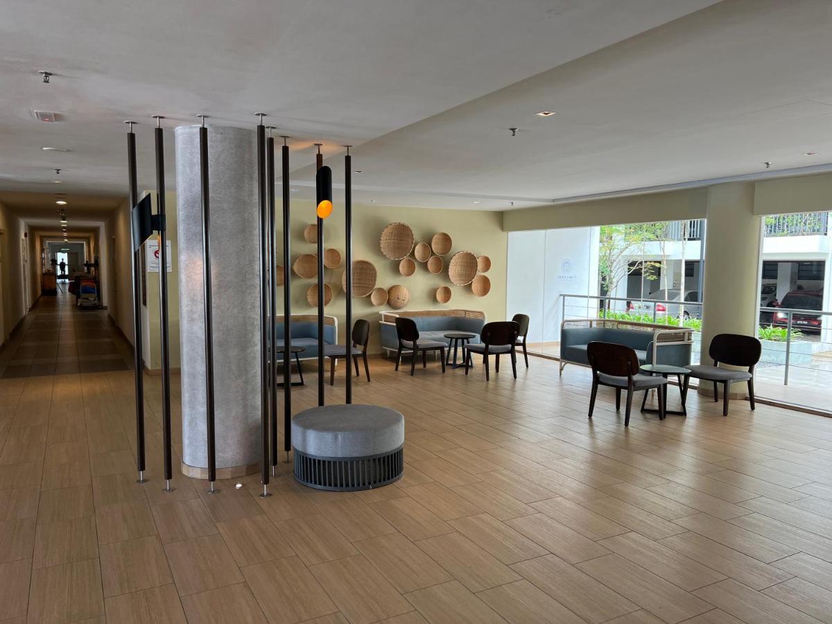 Dipantai Timurbay Seaview Grdfloor Private Pangsapuri *