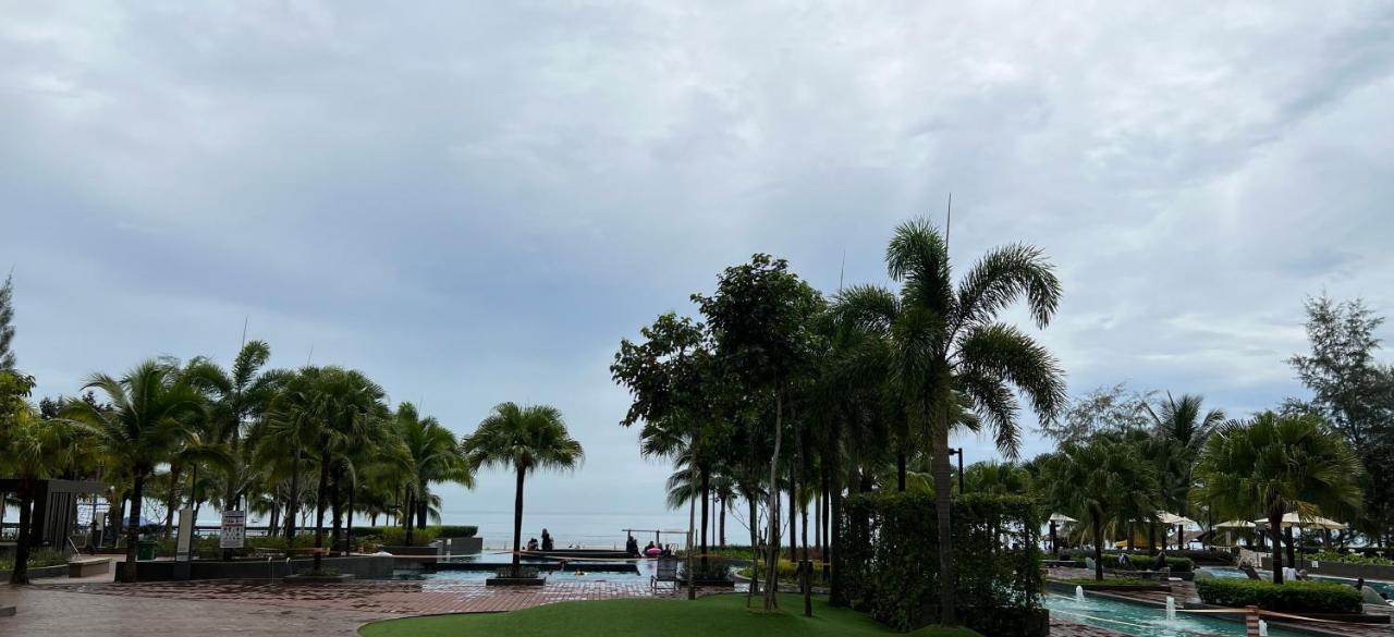 Pangsapuri Dipantai Timurbay Seaview Grdfloor Private